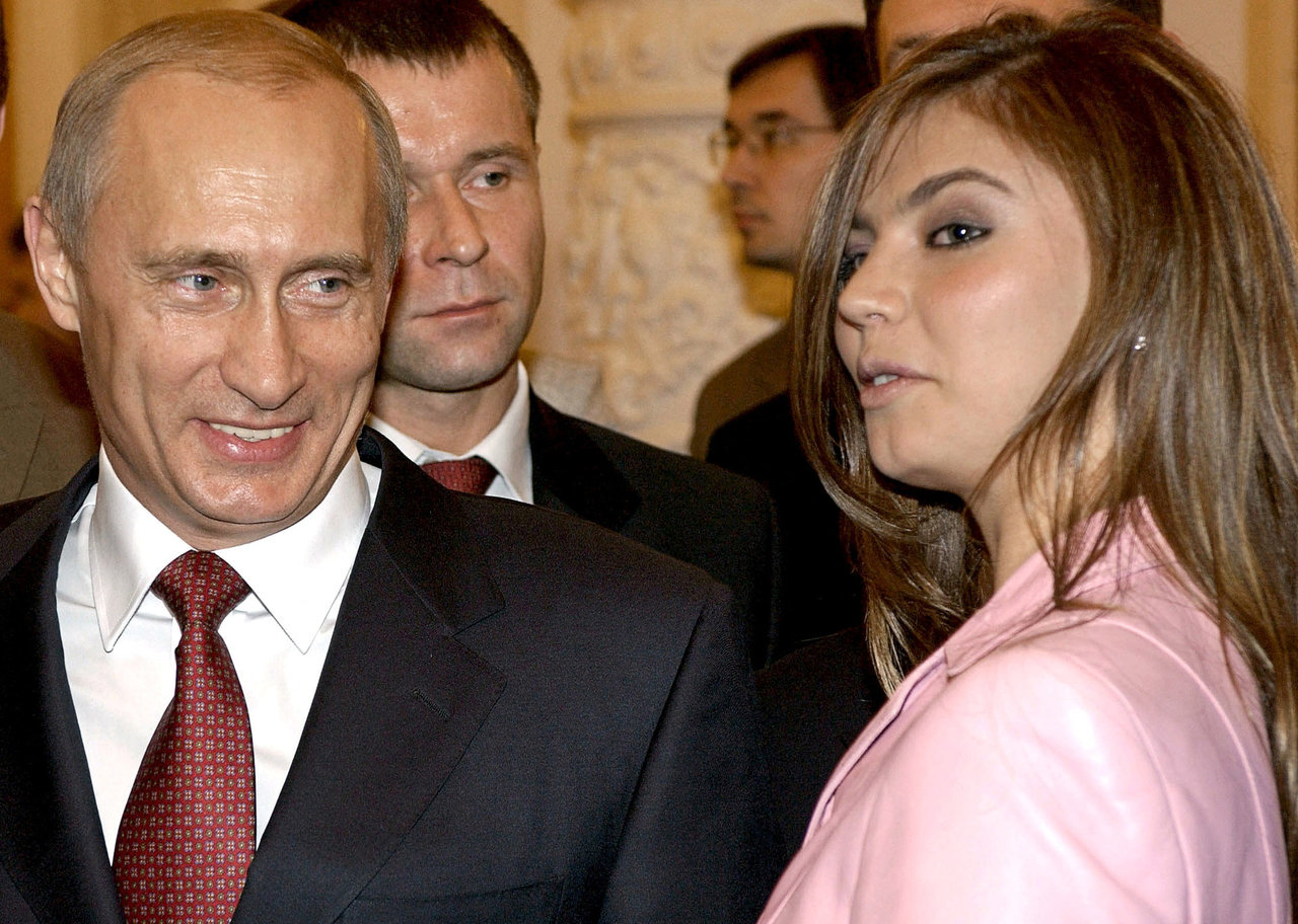 JAV įvedė naujų sankcijų V.Putino meilužei ir Rusijos oligarchams dėl karo Ukrainoje