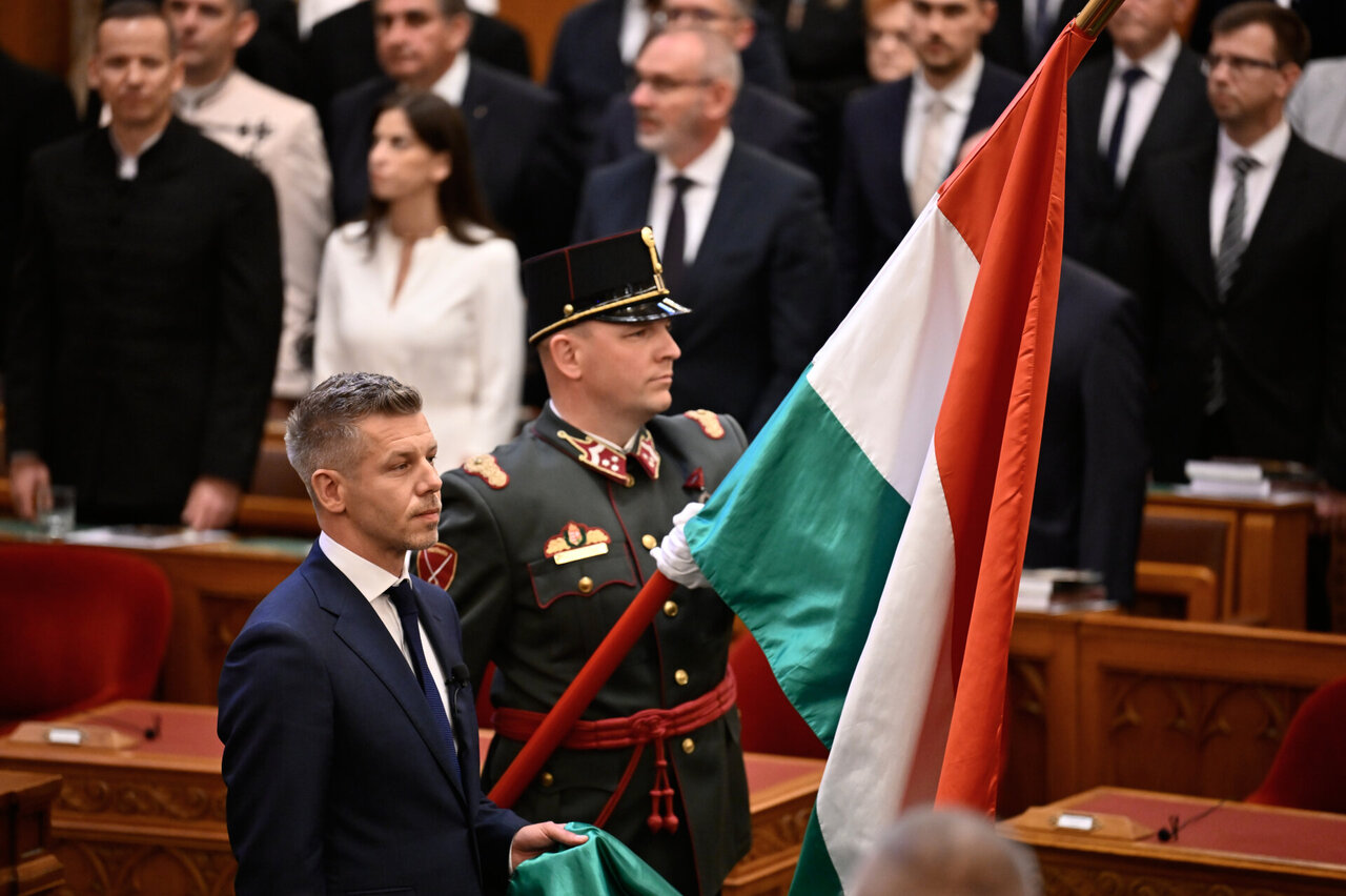 Peteris Magyaras prisaikdintas naujuoju Vengrijos ministru pirmininku