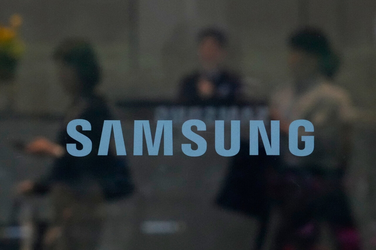 „Samsung“ darbuotojų profsąjunga atidėjo streiką iki atskiro pranešimo