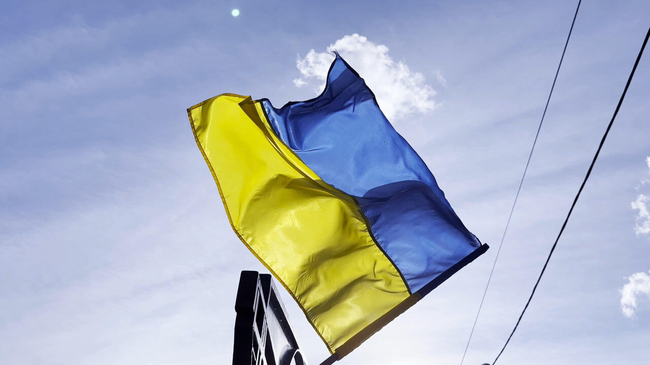 Ukraina teigia smogusi kariniam štabui Rusijos okupuotame mieste