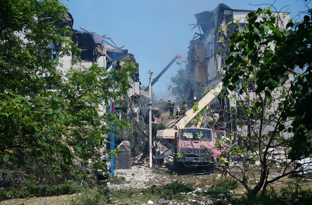 Maskva: per Ukrainos smūgį kolegijos bendrabučiui Rusijos okupuotame mieste žuvo 6 žmonės