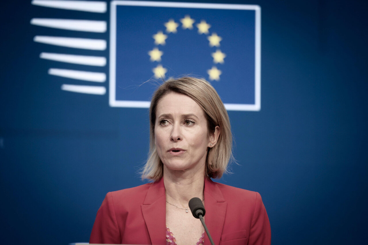 Kaja Kallas, Emmanuelis Macronas pasmerkė Rusijos raketos „Orešnik“ panaudojimą Ukrainoje