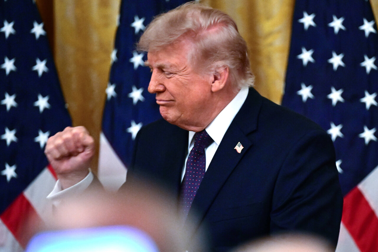Donaldas Trumpas: JAV neskubės sudaryti susitarimo su Iranu