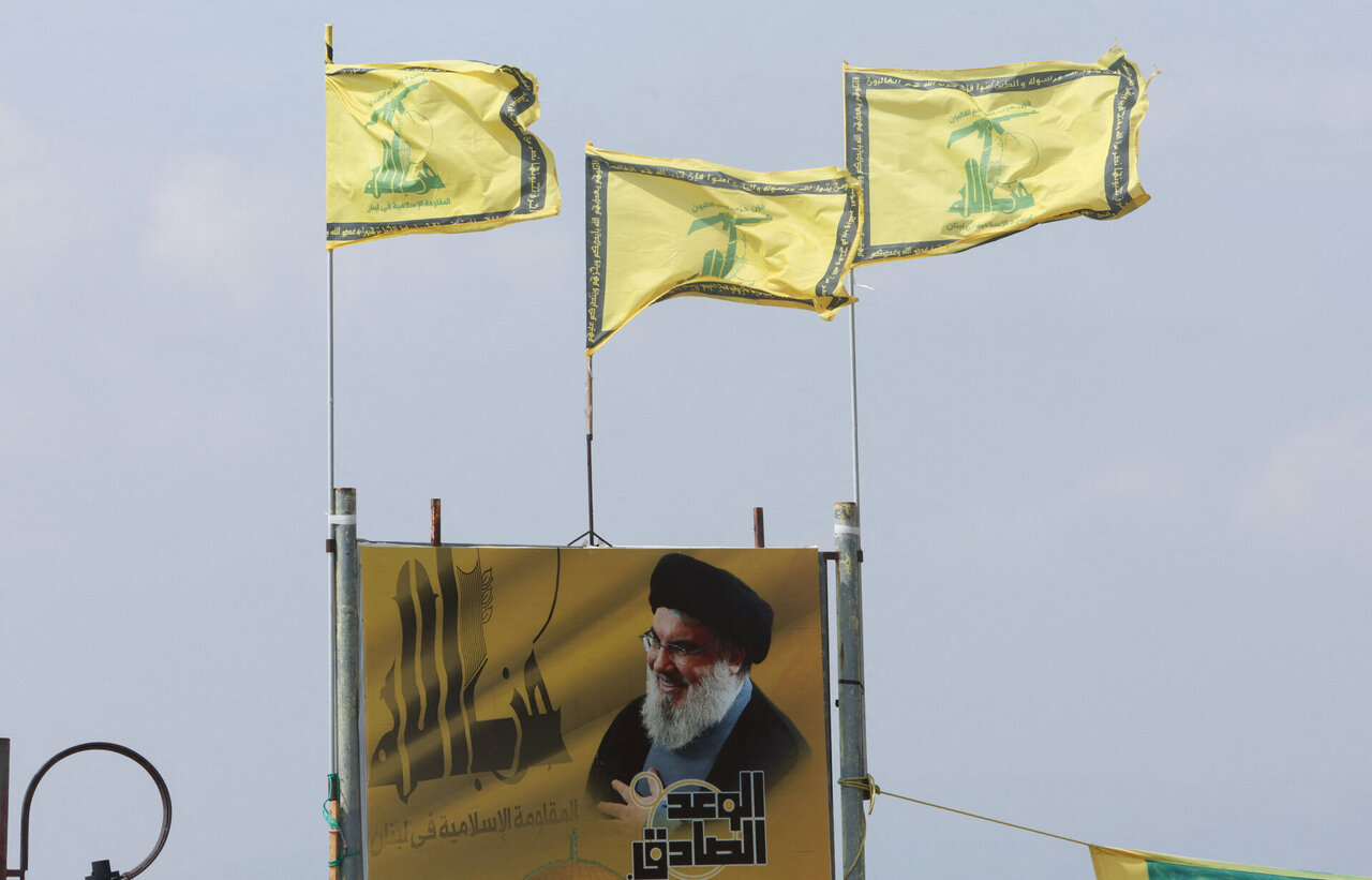 „Hezbollah“ teigia Šiaurės Izraelyje atakavusi trejas kareivines ir karinį postą