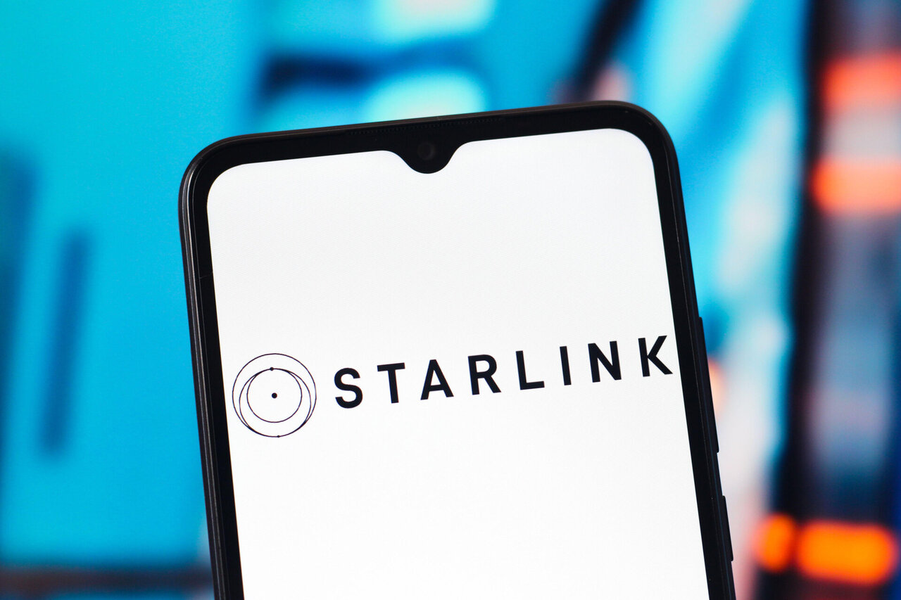 „Reuters“: Pentagonas ginčijasi su „SpaceX“ dėl „Starlink“ paslaugų kainų didinimo per karą su Iranu