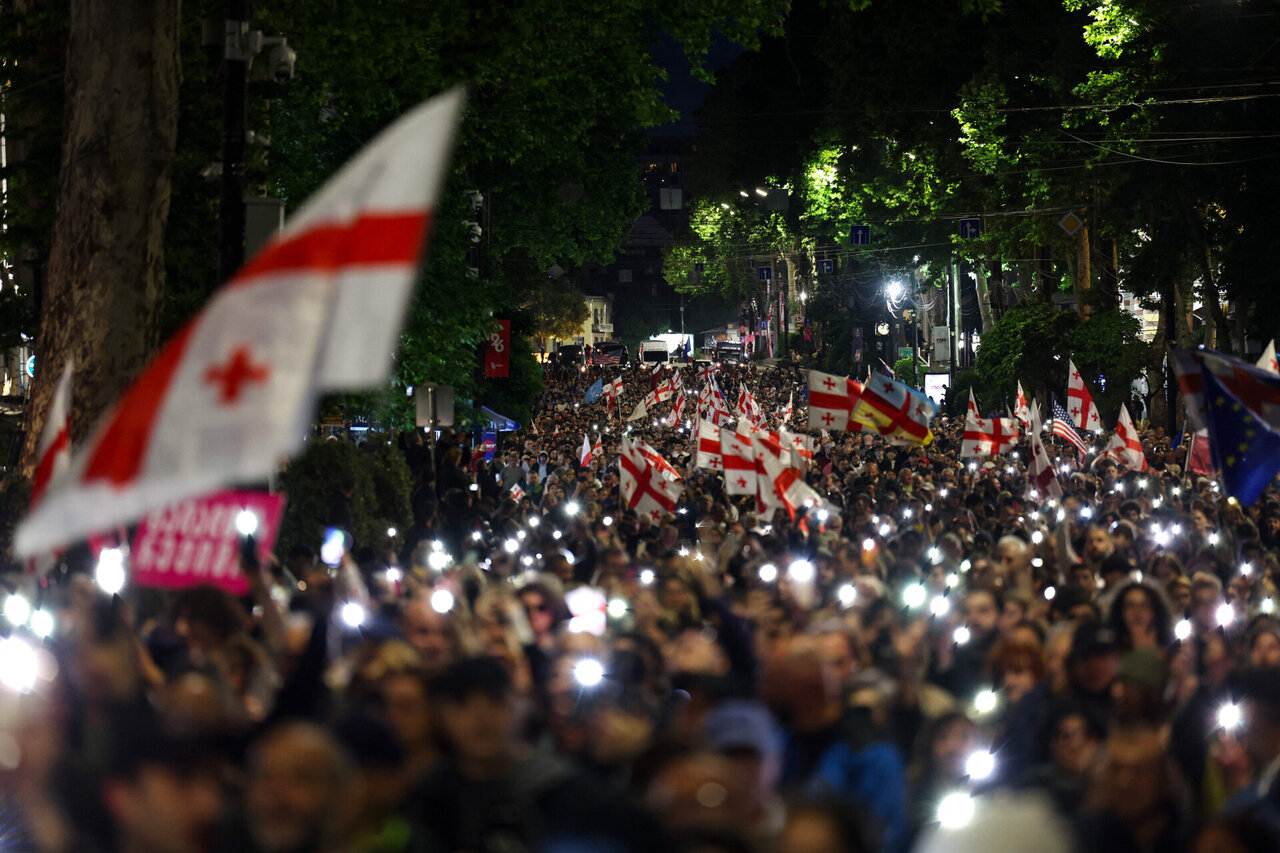 Sakartvelo nepriklausomybės dieną tūkstančiai žmonių mitingavo už narystę ES
