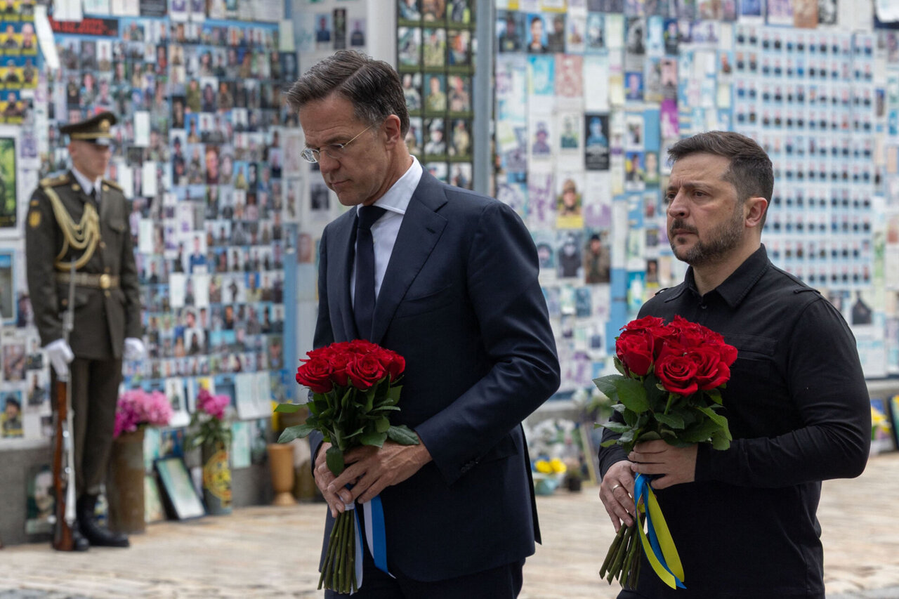 Kyjive viešintis NATO vadovas: Rusija darosi vis labiau desperatiška