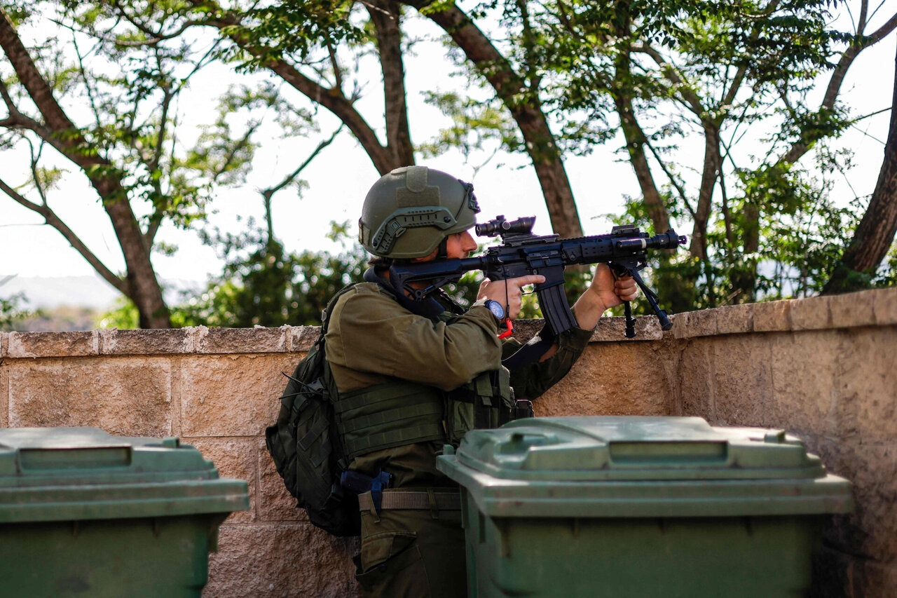 Izraelio gynybos ministras: kariuomenė smogs Beirutui, jei &bdquo;Hezbollah&ldquo; atakuos