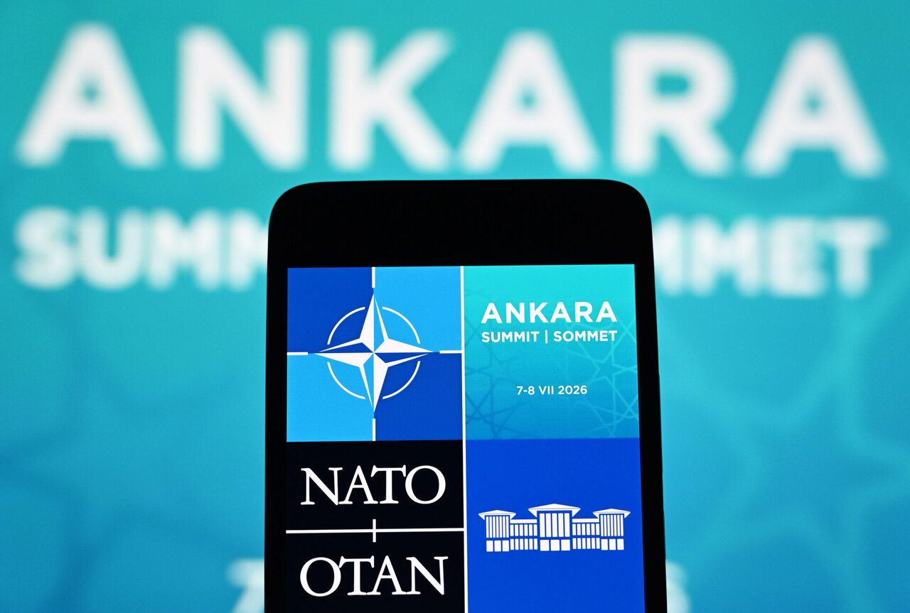 Prie&scaron; NATO vir&scaron;ūnių susitikimą Turkija sulaikė per 200 žmonių