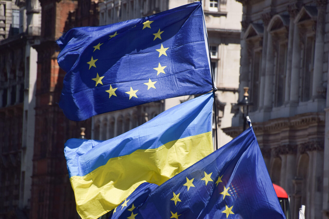 ES siūlo nebeteikti pabėgėlio apsaugos &scaron;aukiamojo amžiaus ukrainiečiams