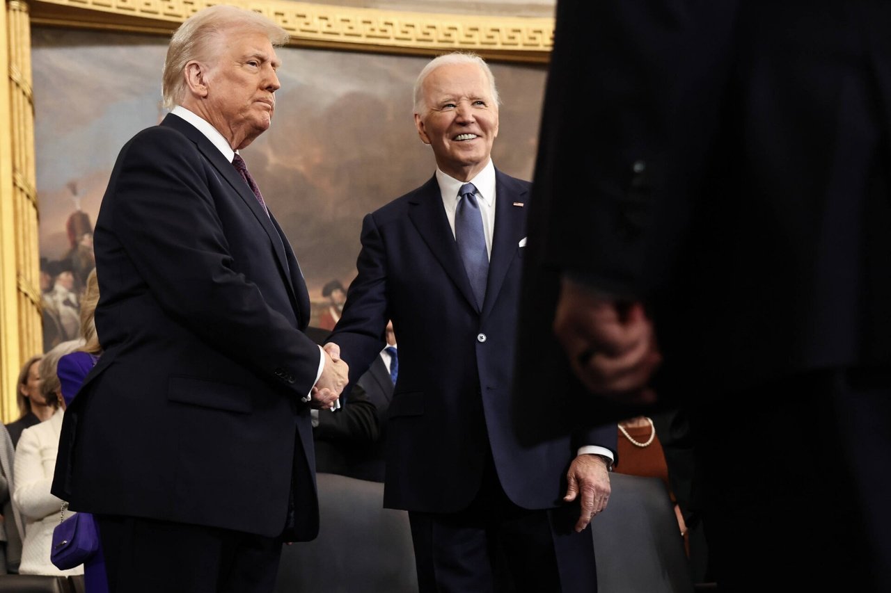 Pasirašymo mašina – kasdienis prietaisas, pasitelktas D. Trumpo atakai