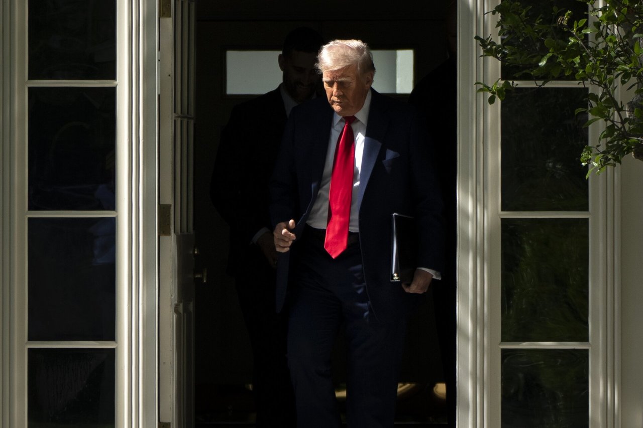 Nors daug JAV piliečių nusivylę, Donaldas Trumpas sako, kad pirmosios 100 dienų buvo smagios