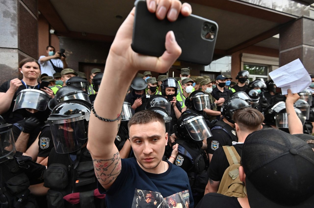 Ukraina teigia užkirtusi kelią pasikėsinimui nužudyti žymų aktyvistą