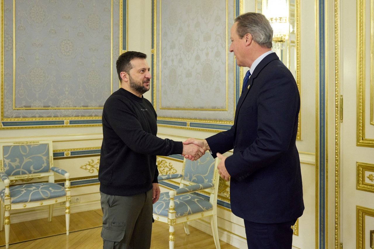 Ukrainoje vieši naujasis JK diplomatijos vadovas D. Cameronas
