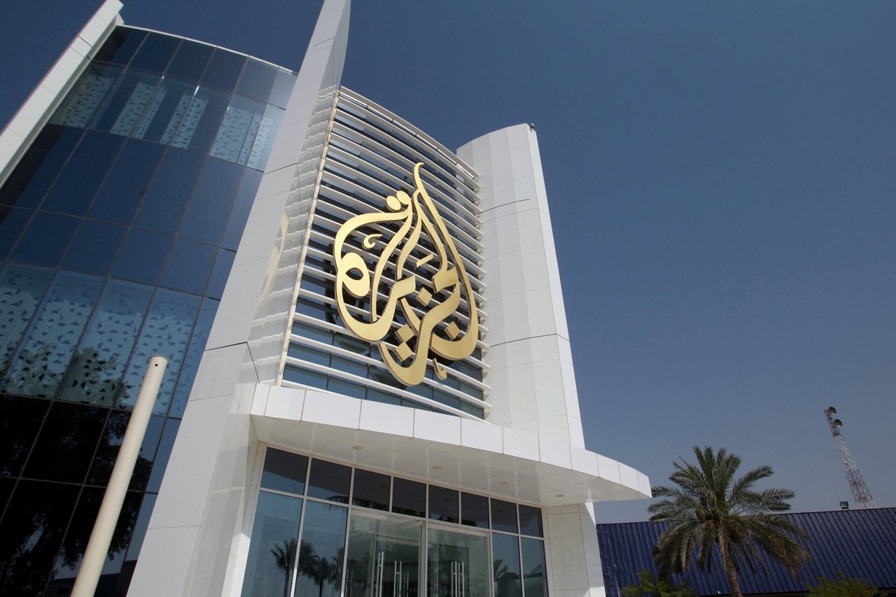 Izraelyje priimtas įstatymas, leidžiantis uždrausti šalyje „Al Jazeera“ transliacijas