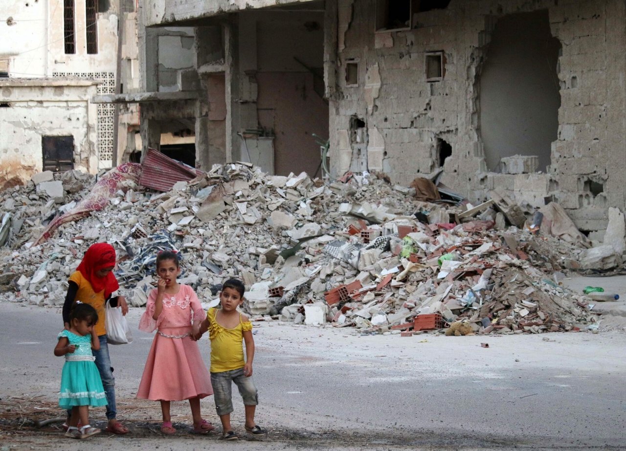 Valstybinė žiniasklaida: Sirijos pietuose sprogus bombai žuvo 7 vaikai