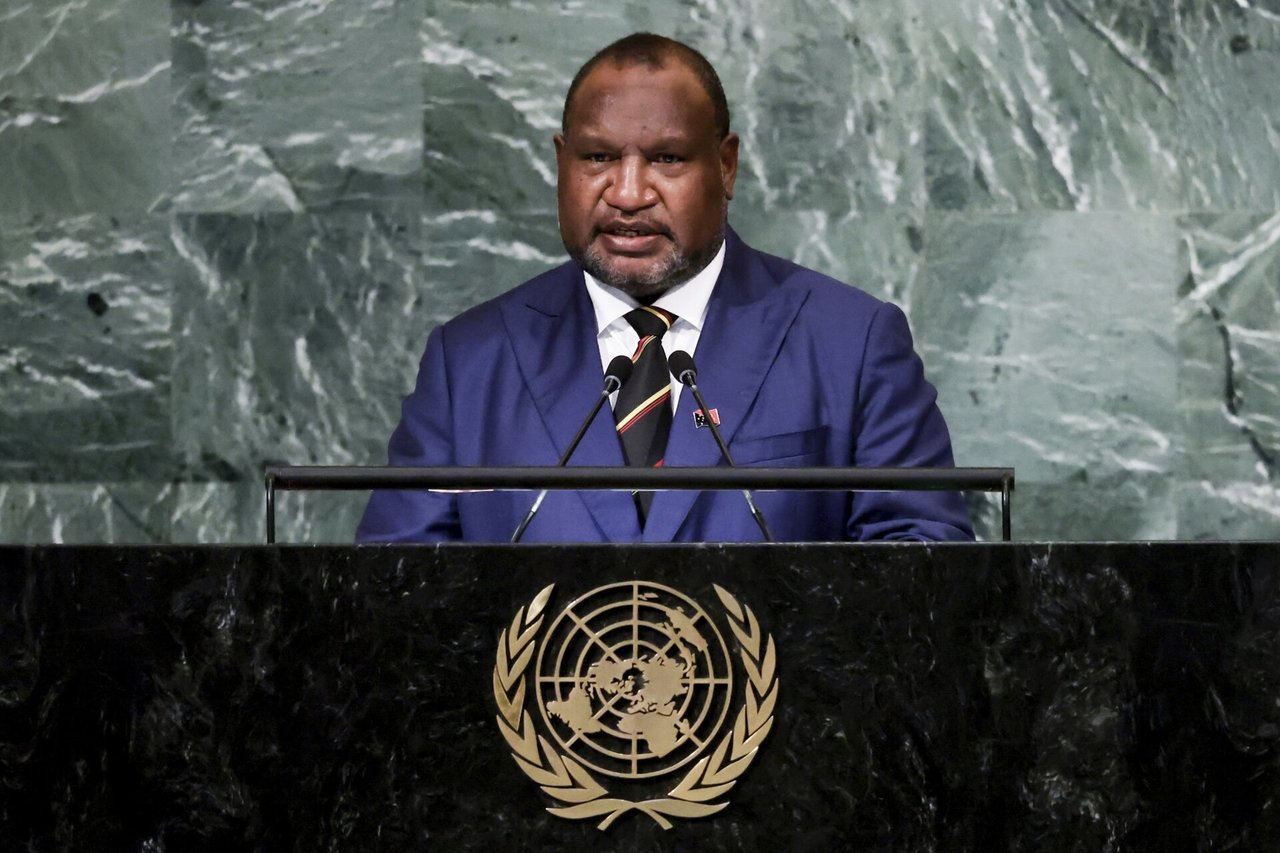 Papua Naujosios Gvinėjos premjeras atmetė J. Bideno kalbas apie kanibalizmą 