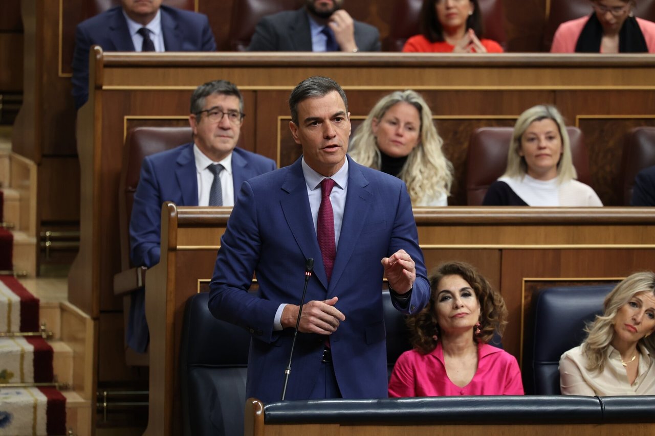 Ispanų premjeras P. Sanchezas dėl įtariamos žmonos korupcijos svarsto atsistatydinti