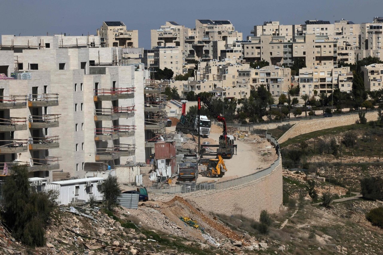 JT: Izraelio nausėdijų plėtra palestiniečių teritorijose prilygsta karo nusikaltimui