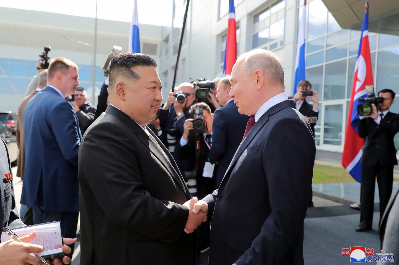 V.Putinas rengiasi vykti oficialaus vizito į Šiaurės Korėją