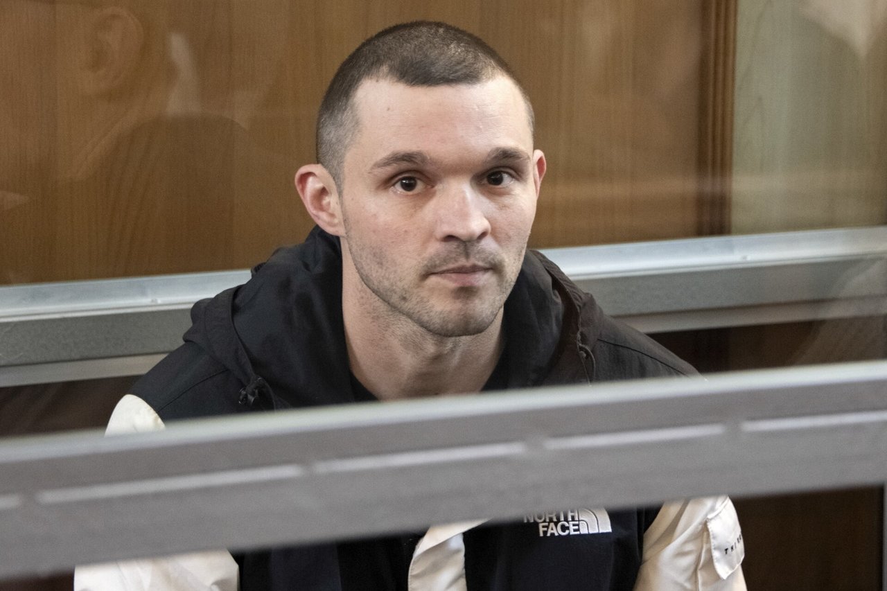 Rusijos žiniasklaida: sulaikytas JAV karys teisme iš dalies pripažino kaltę dėl vagystės