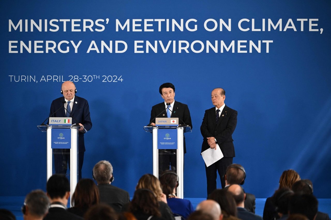 G-7 susitarė iki 4 dešimtmečio vidurio pamažu atsisakyti anglimi kūrenamų elektrinių