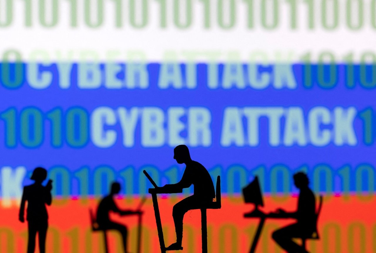 Lenkija teigia, kad tapo vienu pagrindinių Rusijos kibernetinių atakų taikinių