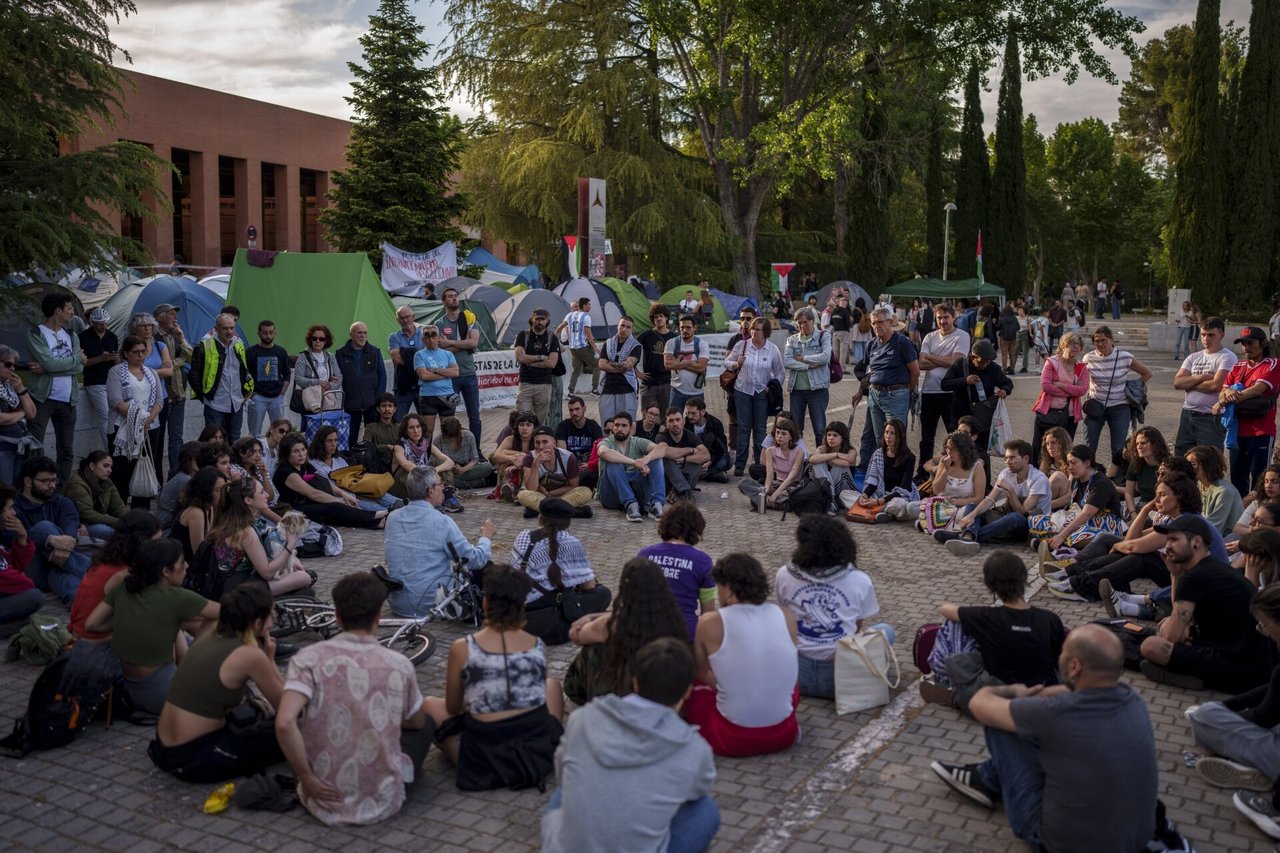 Ispanijos universitetai skelbia galintys įšaldyti ryšius su Izraeliu