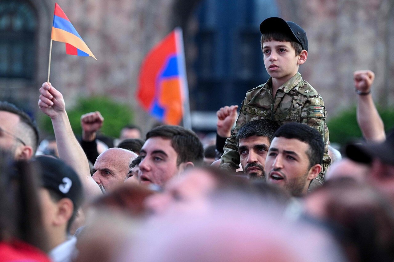 Armėnijoje per protestą dėl kelių kaimų perleidimo Azerbaidžanui sulaikytas 151 žmogus