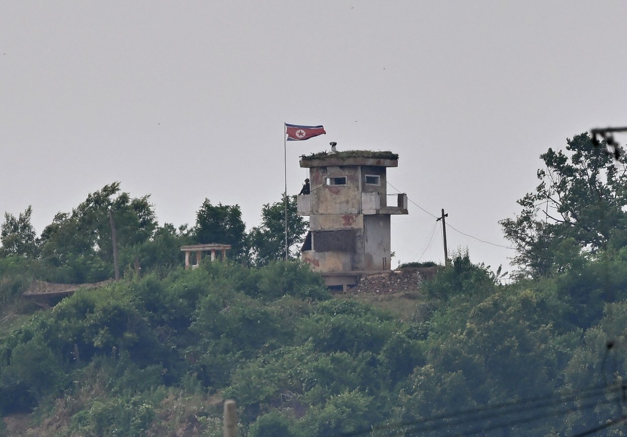 Seulas: Pchenjanas pasienyje su Pietų Korėja paliko dešimtis tūkstančių naujų minų