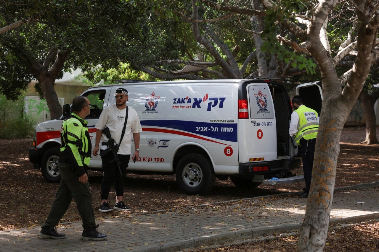 Izraelio medikai: netoli Tel Avivo per išpuolį peiliu žuvo moteris 