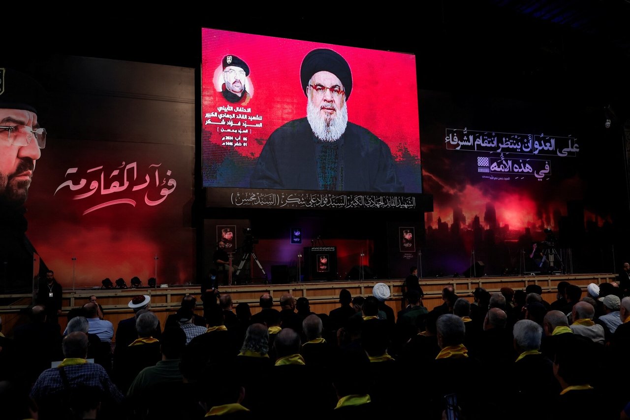 H. Nasrallah: „Hezbollah“, Iranas privalo atsakyti Izraeliui po lyderių nužudymo