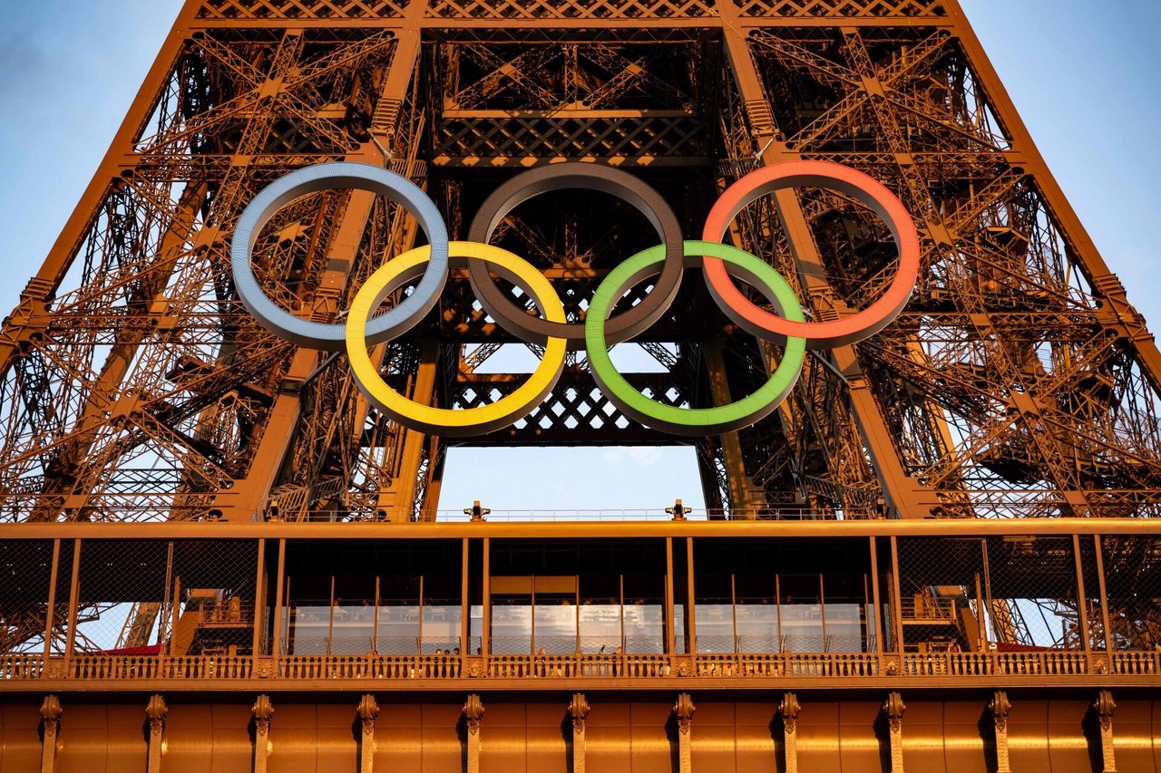 Paryžiaus olimpiados vadovas sako esantis susitelkęs į žaidynes, o ne į politiką