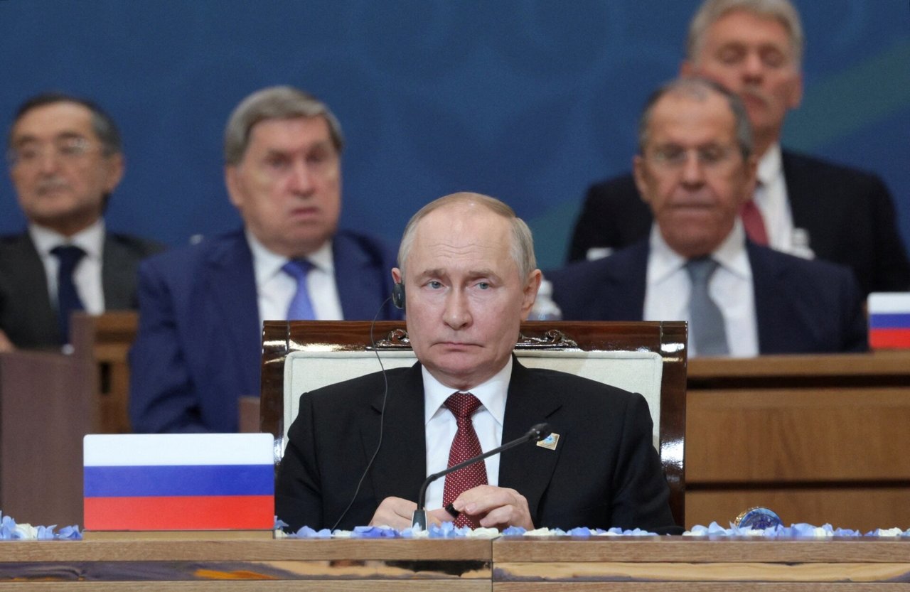 V.Putinas sako rimtai vertinantis D.Trumpo komentarus apie karo Ukrainoje užbaigimą