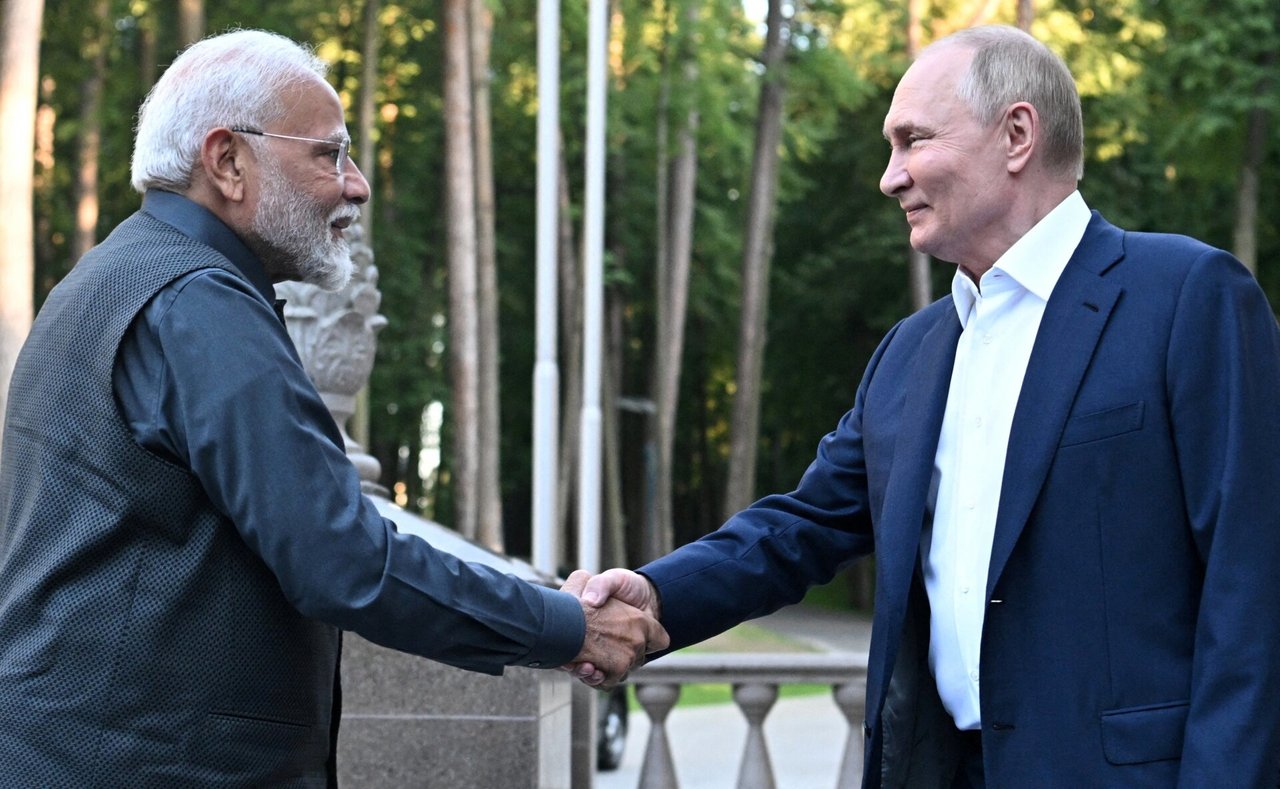 JAV ragina N. Modi per derybas su V. Putinu pabrėžti Ukrainos teritorinį vientisumą