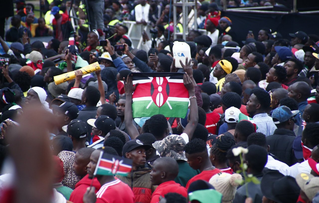 Kenijos prezidentas po šalį sukrėtusių protestų atleidžia beveik visą ministrų kabinetą