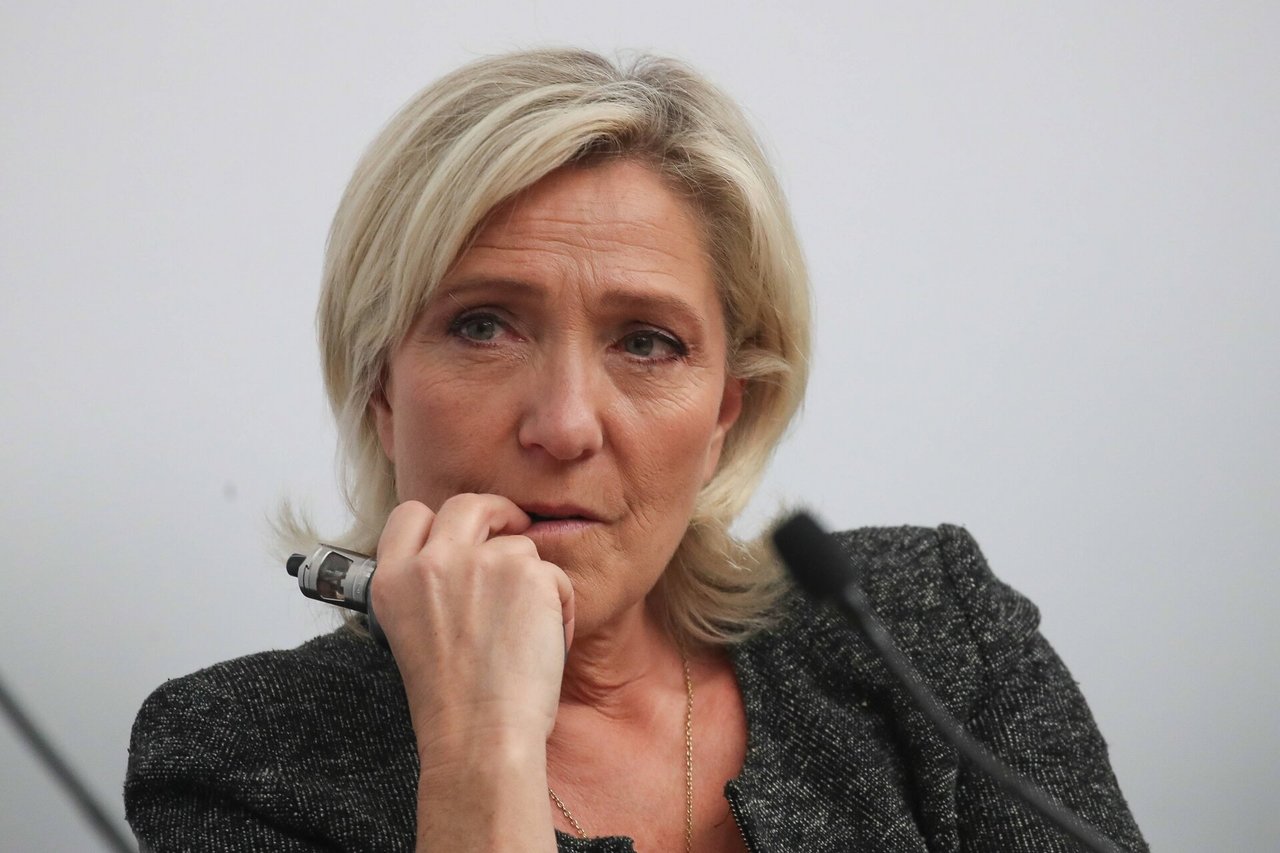 Prancūzijoje prasideda M. Le Pen bylos dėl ES lėšų pasisavinimo nagrinėjimas