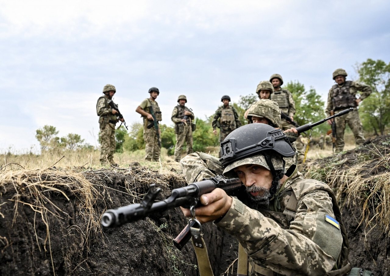 Ukraina planuoja į kariuomenę pašaukti daugiau kaip 160 tūkst. žmonių