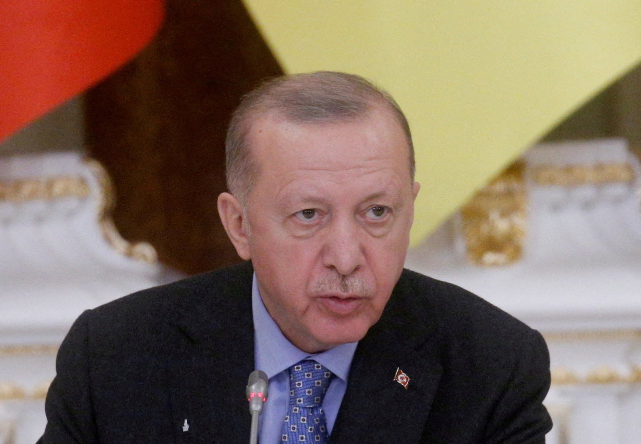 R.T.Erdoganas ragina V.Putiną leisti toliau teikti pagalbą Sirijai