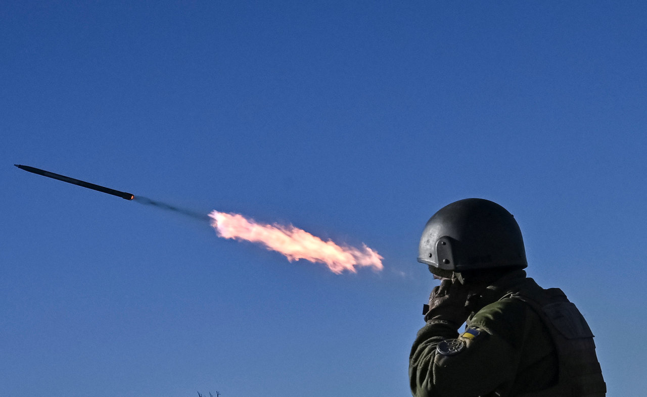 Griebiasi šiaudo: Ukrainos pajėgų puolimui rusai pasitelkė cheminį ginklą