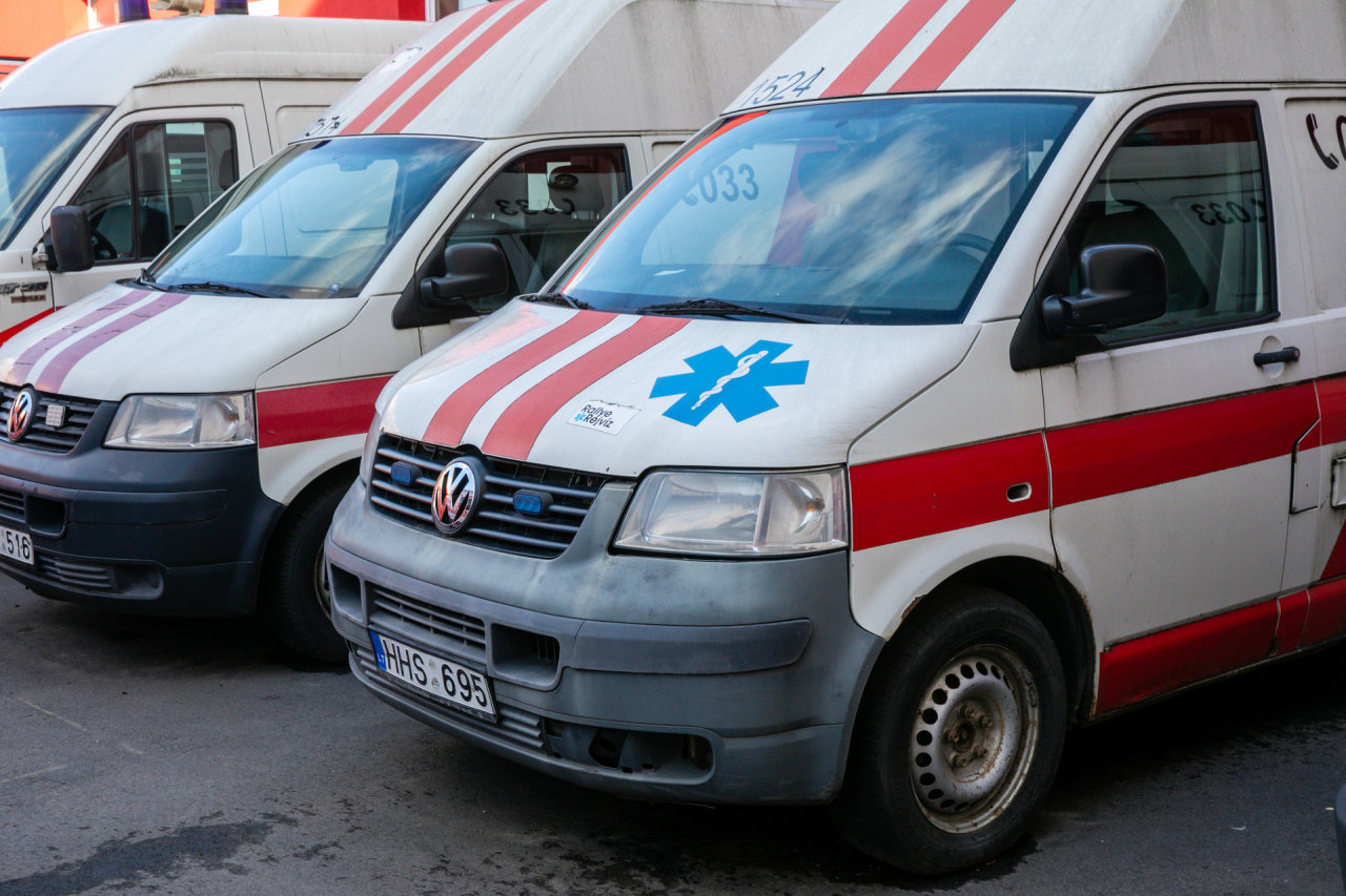 Po dviejų Šiaulių pareigūnų mirčių – dar viena nelaimė: į ligoninę išgabentas Telšių policininkas
