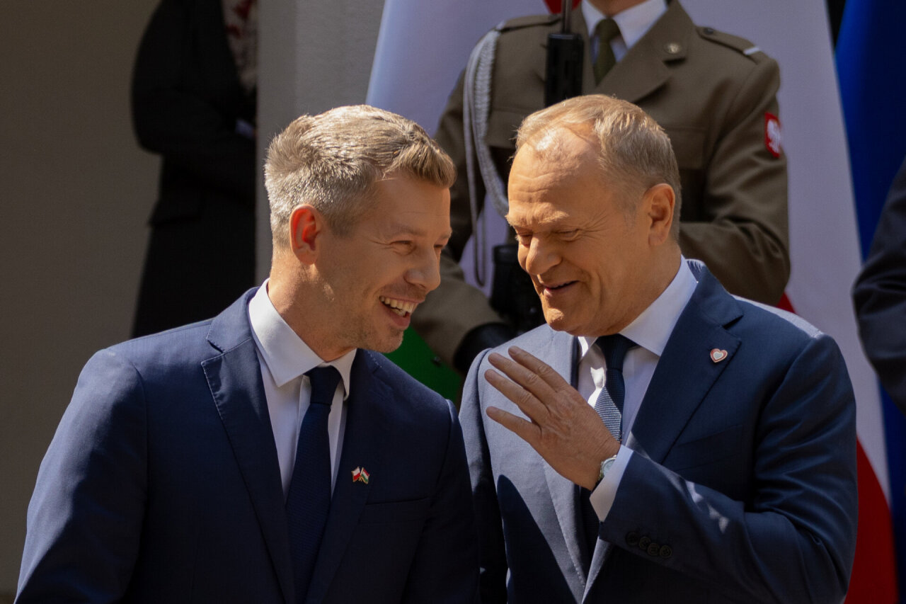 Peteris Magyaras ir Donaldas Tuskas kalba apie Vengrijos sugrįžimą į Europą