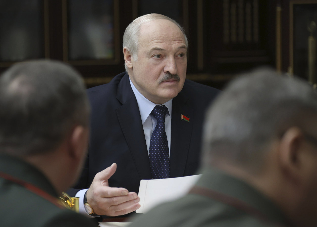 A.Lukašenka paskelbė referendumą dėl konstitucinių pataisų vasario 27 dieną