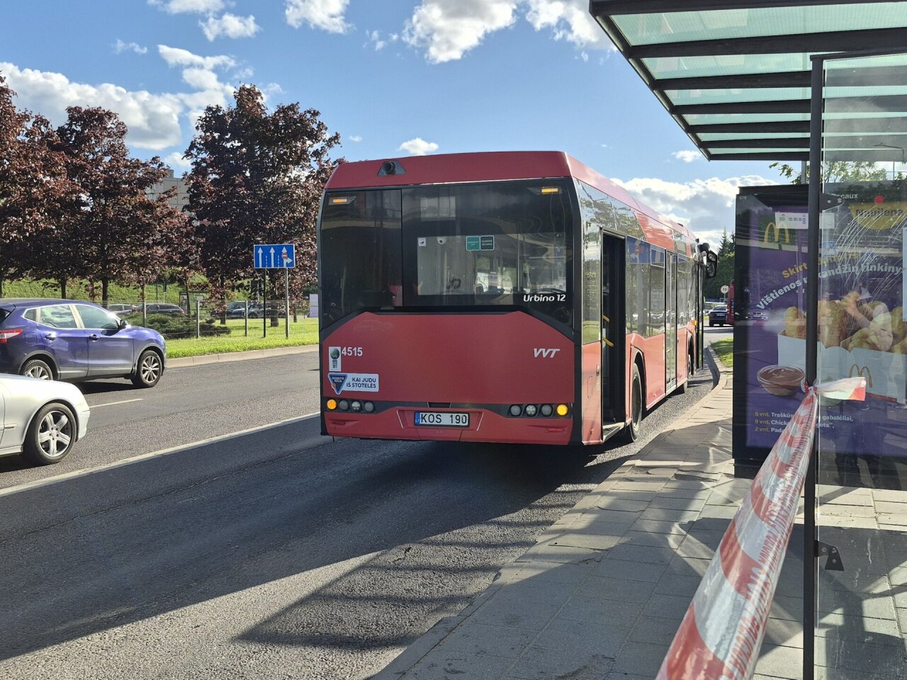 Siaubingas tęsinys po skaudaus incidento: autobusas pervažiavo keleivės koją – po kelių dienų ji mirė
