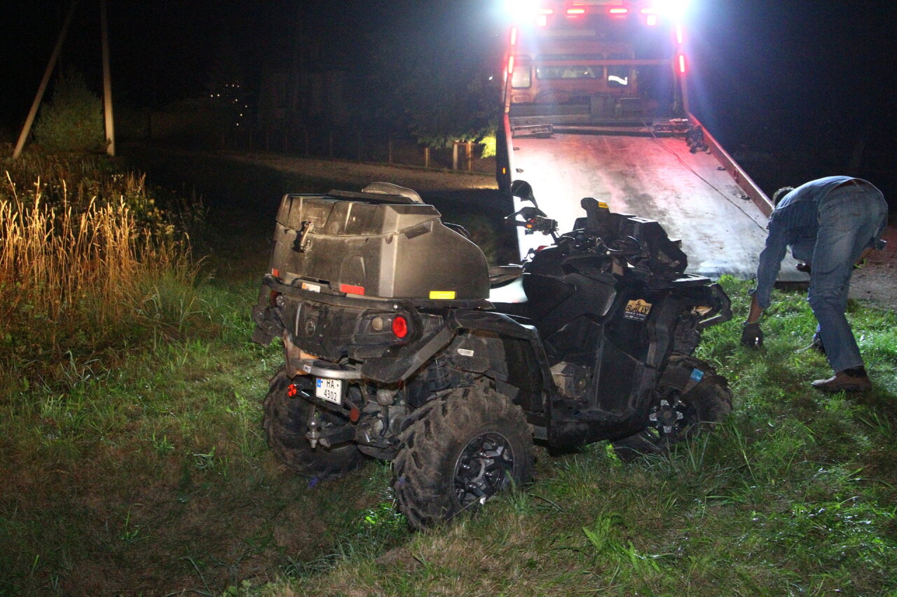Vargulių kaime – motociklininkų vargai: po avarijos dar teko aiškintis su policija