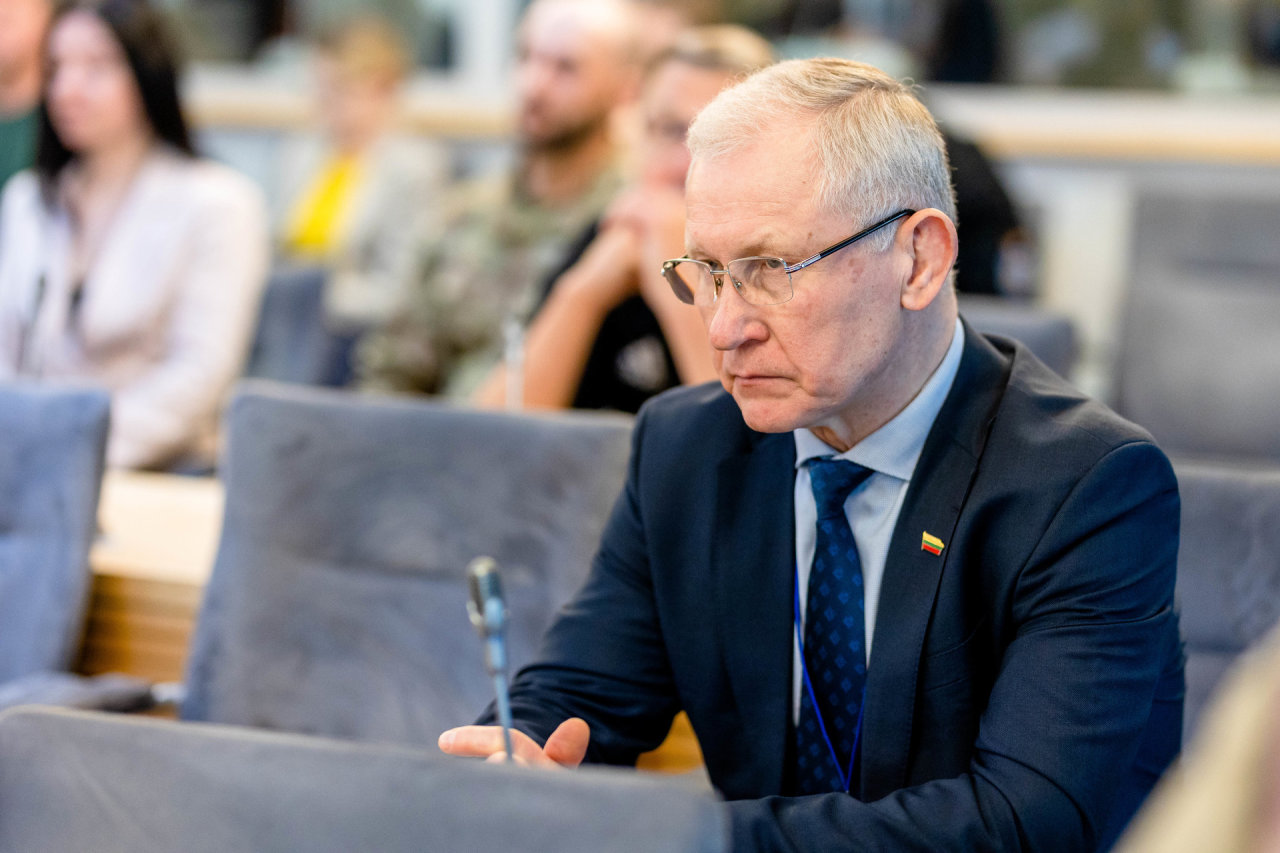 Seimo Nacionalinio saugumo ir gynybos komitetas vėl rinks pirmininką