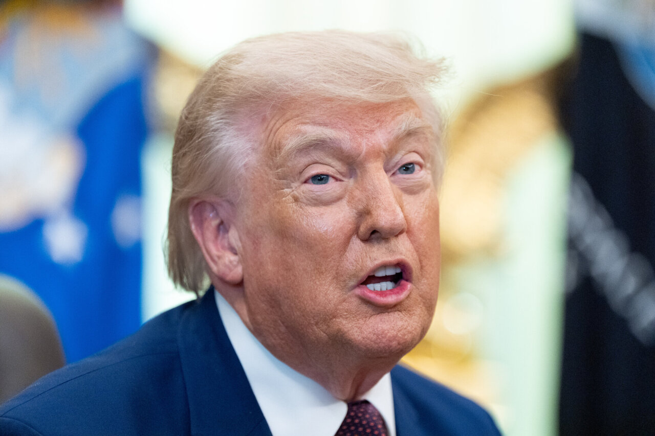 Trumpas pakomentavo Zelenskio lai&scaron;ką Putinui ir nepamir&scaron;o pasigirti