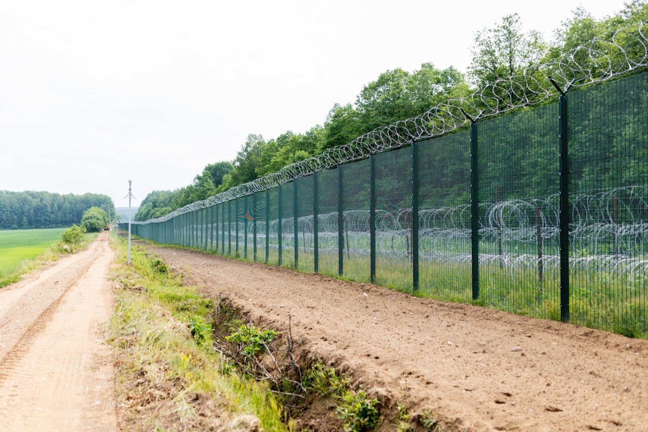 Pasienyje su Baltarusija nefiksuota neteisėtų migrantų, Latvijoje apgręžti 59 užsieniečiai