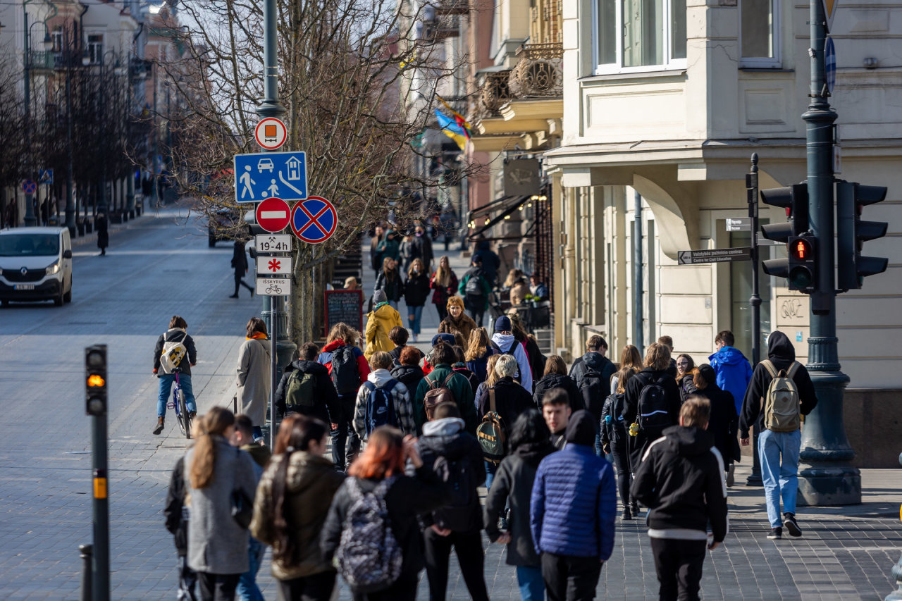Lietuvoje patvirtinti 1154 nauji koronaviruso atvejai, penkios mirtys