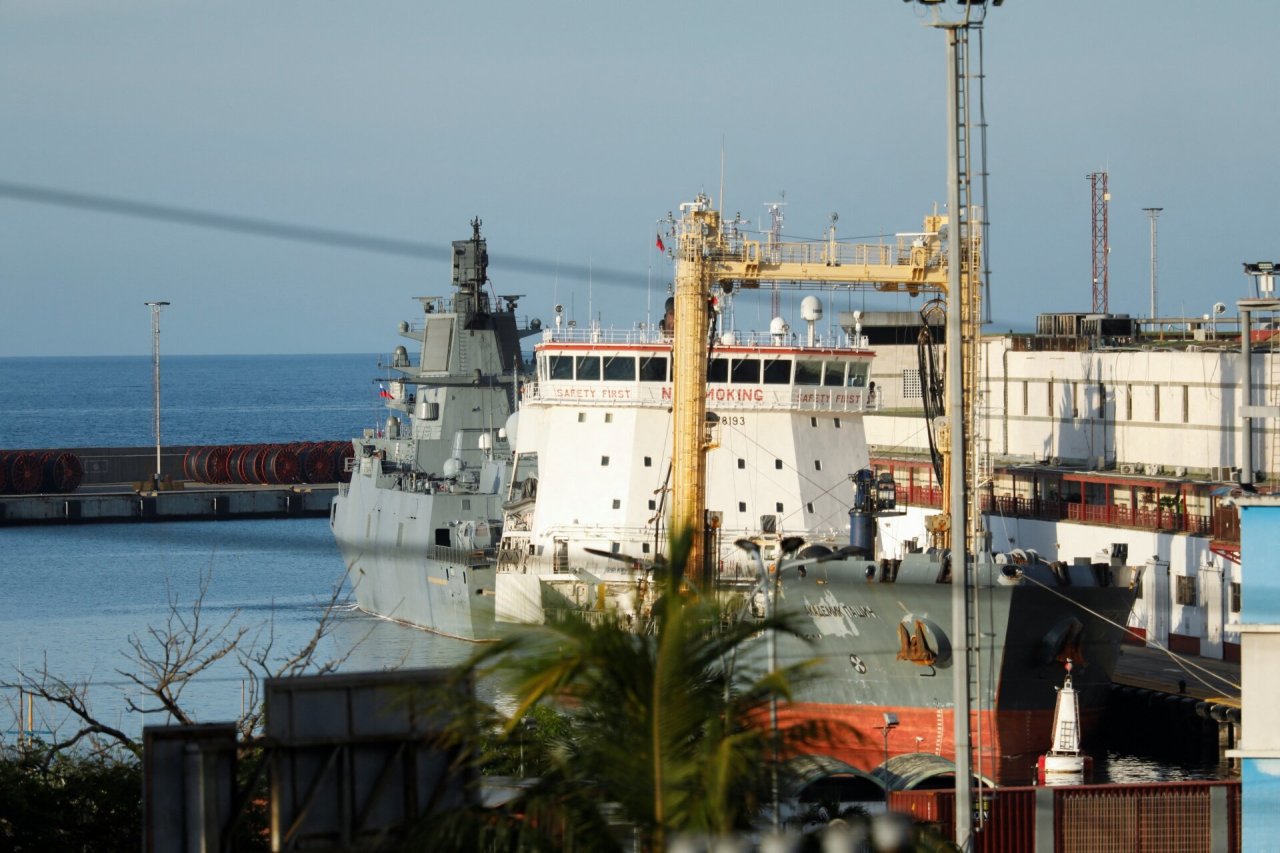 Iš Kubos Rusijos karo laivai pasuko į Venesuelą: vienas neša hipergarsines raketas